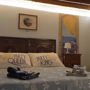  Apartment La Casetta Di Tilde